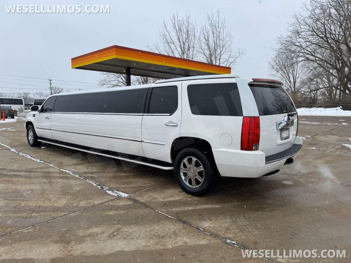 SUV Stretch for Sale in Erie, PA - Photo 13