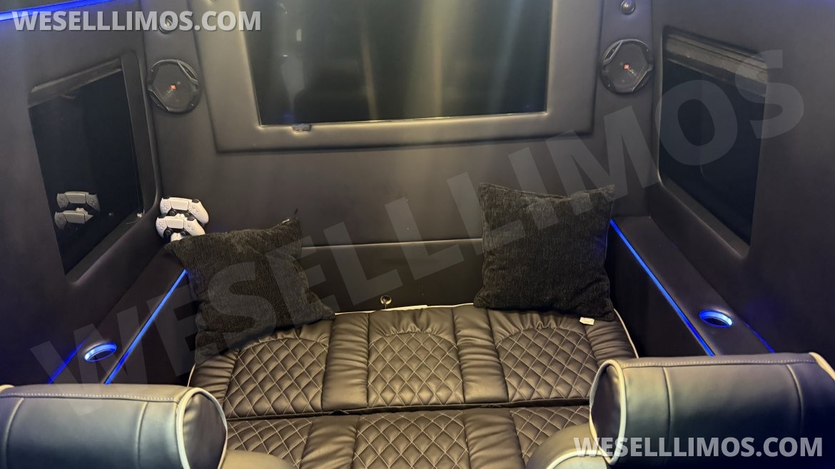 Sprinter for Sale in Sherman Oaks, CA - Photo 13