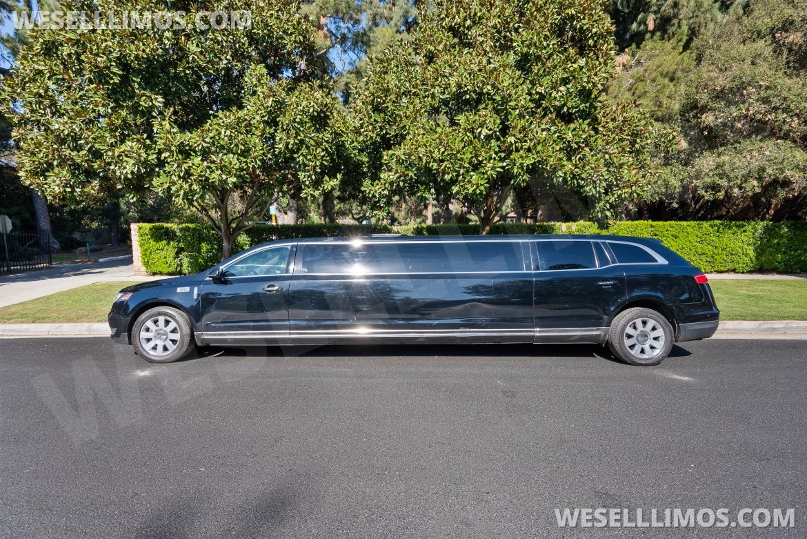 Limousine for Sale in Glendale, CA - Photo 7