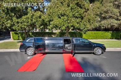 2018 Lincoln MKT Limousine for Sale in Glendale, CA