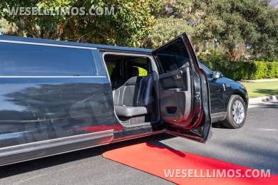 2018 Lincoln MKT - Limousine for Sale in Glendale, CA - Photo 13