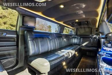 2018 Lincoln MKT - Limousine for Sale in Glendale, CA - Photo 14