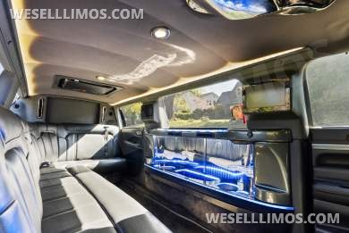 2018 Lincoln MKT - Limousine for Sale in Glendale, CA - Photo 16