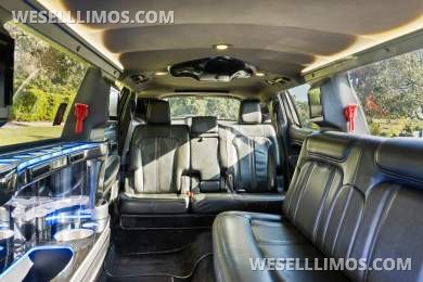 2018 Lincoln MKT - Limousine for Sale in Glendale, CA - Photo 21