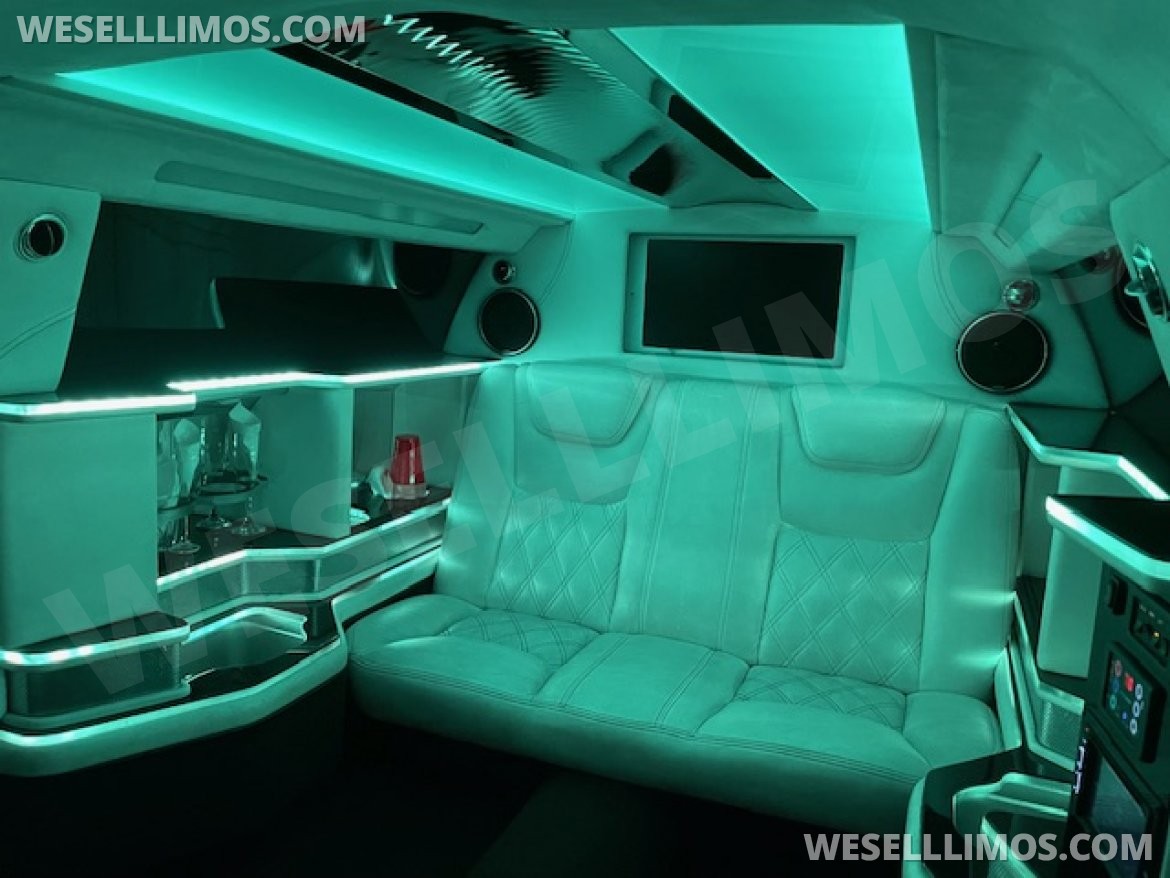 Limousine for Sale in Austin, TX - Photo 11