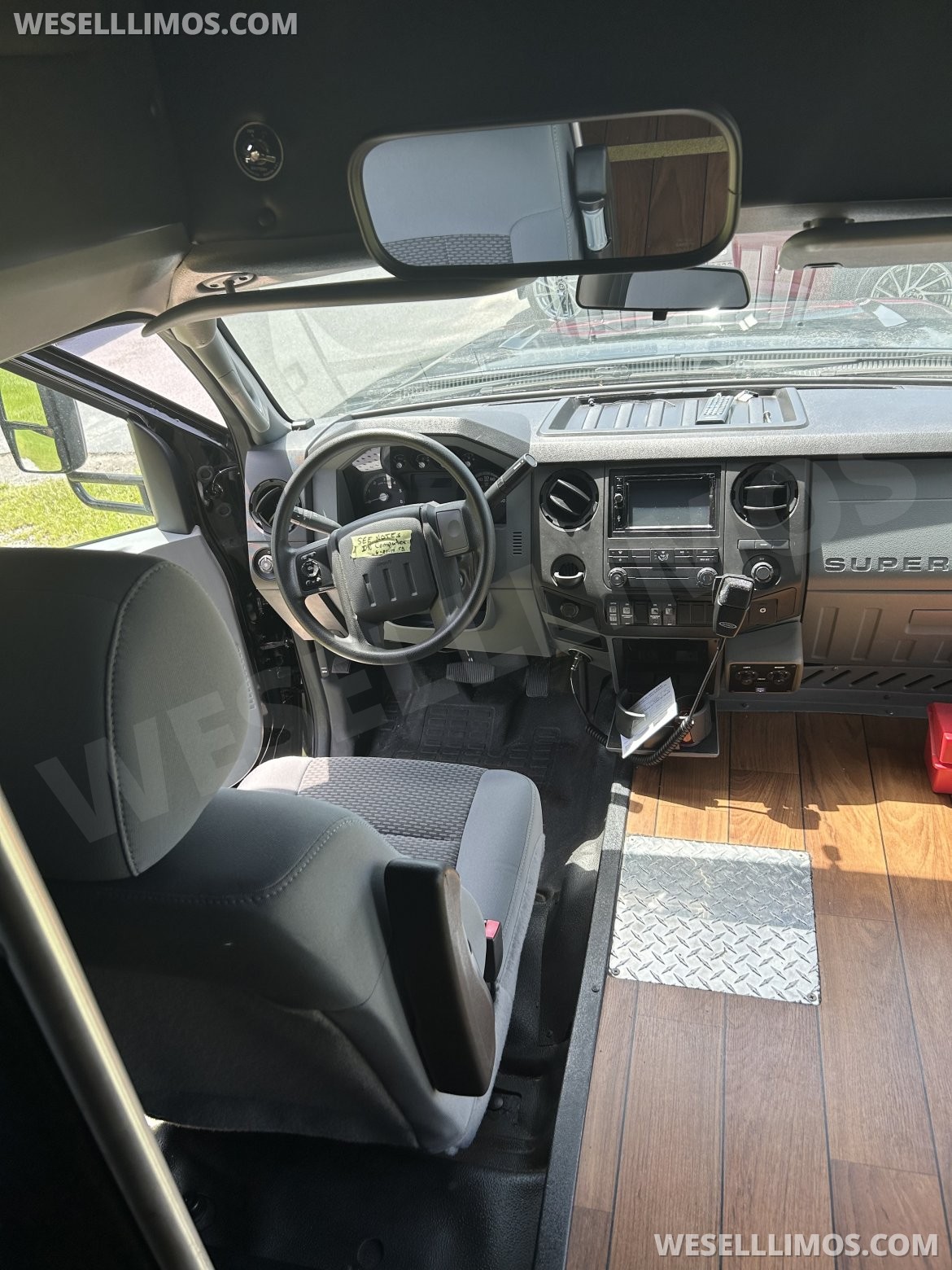 Executive Shuttle for Sale in Garden City, GA - Photo 5
