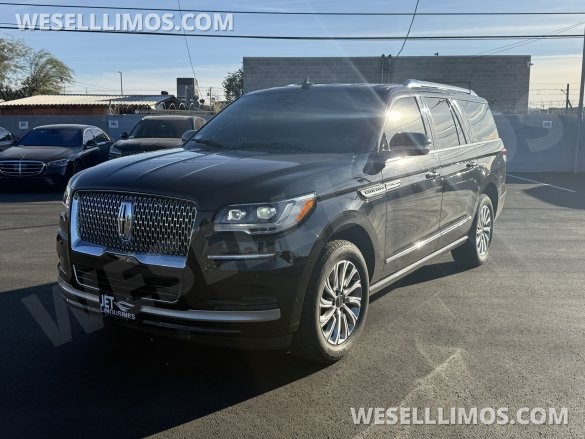 2022 Lincoln Navigator L SUV for Sale in Phoenix, AZ - Photo 2
