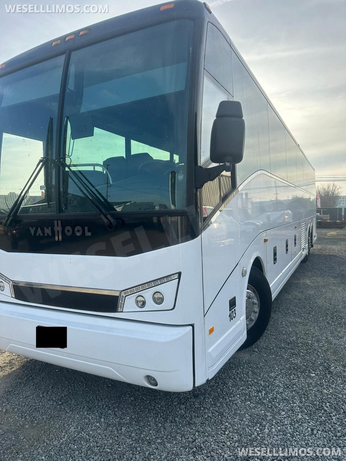 Motorcoach for Sale in Anaheim, CA - Photo 8