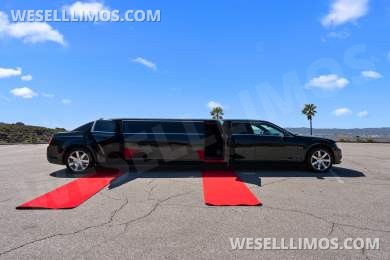 2020 Chrysler limousine - Limousine for Sale in Glendale, CA - Photo 10