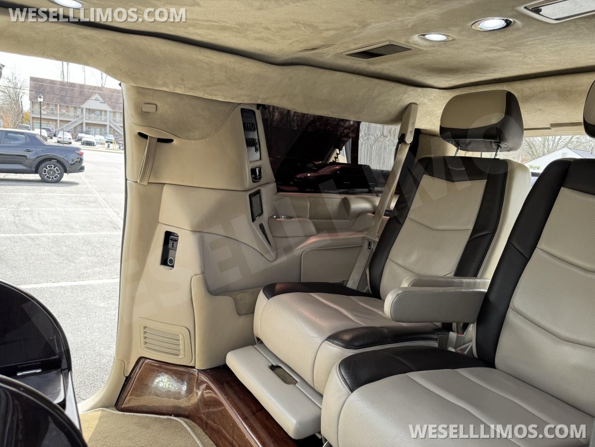 CEO SUV Mobile Office for Sale in Tucker, GA - Photo 12