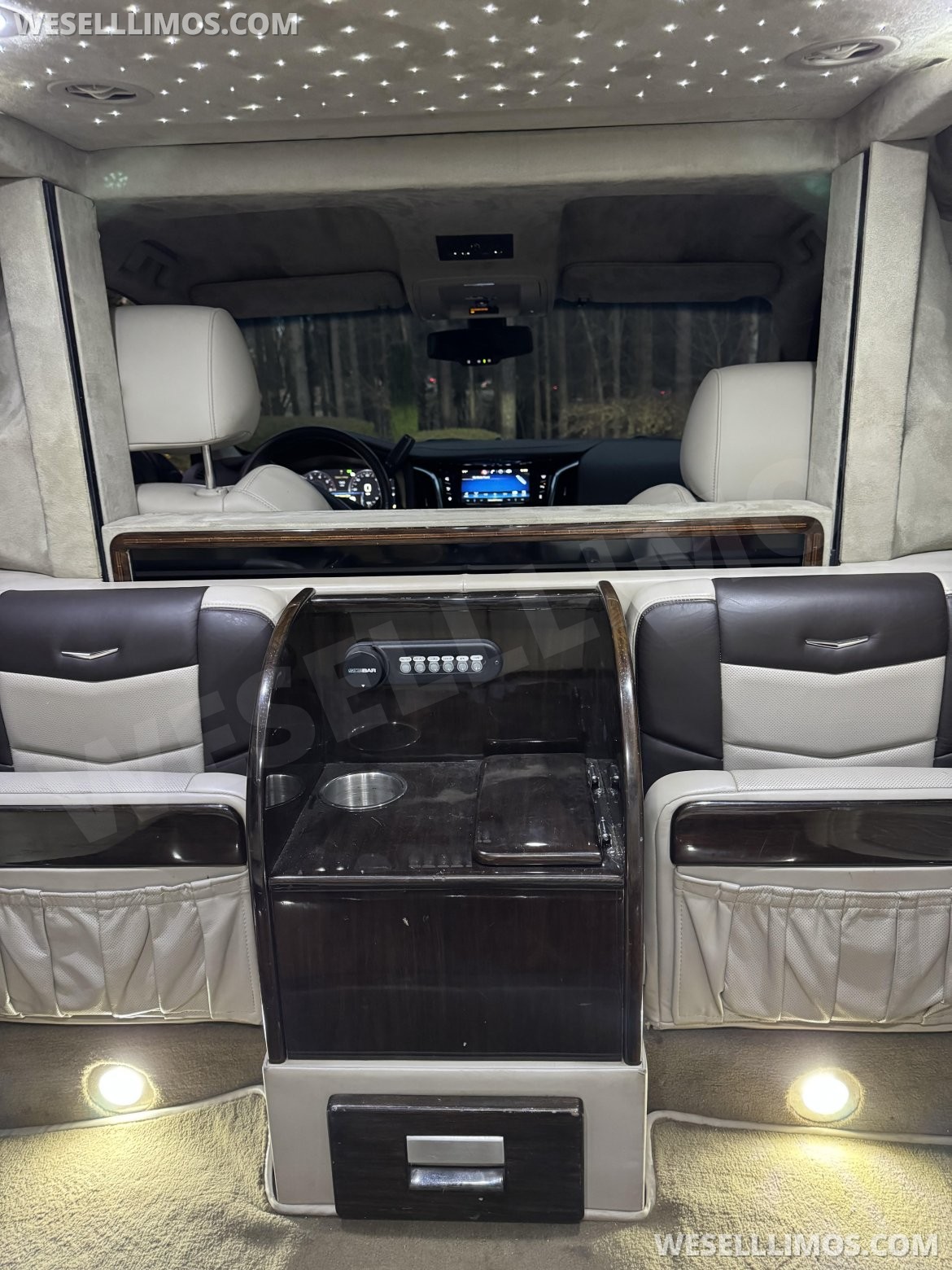 CEO SUV Mobile Office for Sale in Tucker, GA - Photo 15