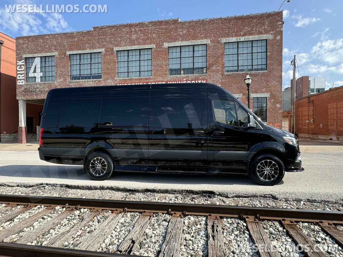 Sprinter for Sale in Springfield, MO - Photo 11