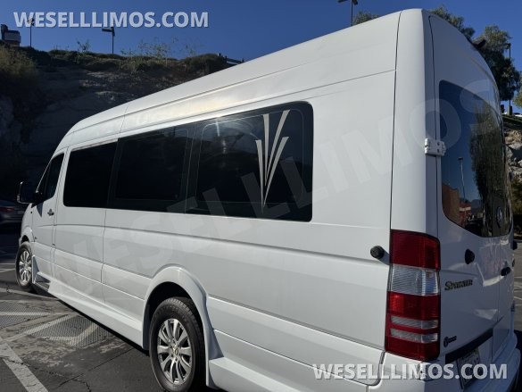 2012 Mercedes-Benz SPRINTER 2500 Sprinter for Sale in Laguna Niguel, CA - Photo 2