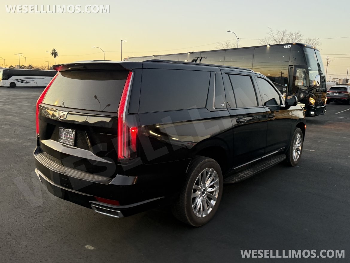 SUV for Sale in Phoenix, AZ - Photo 6