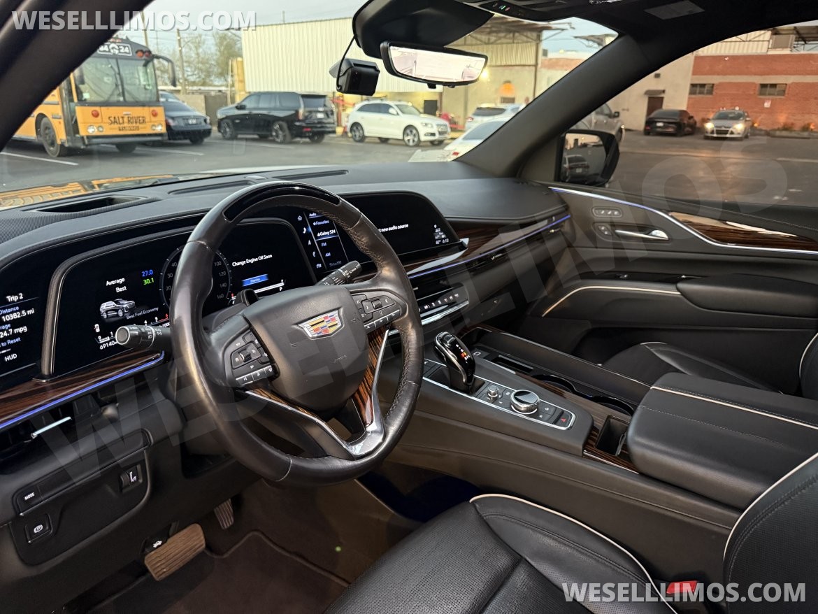 SUV for Sale in Phoenix, AZ - Photo 10