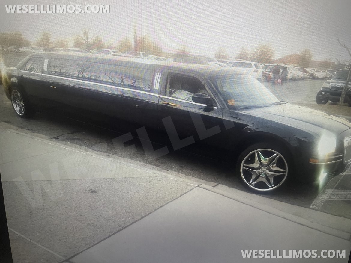 Limousine for Sale in Charlotte, NC - Photo 2