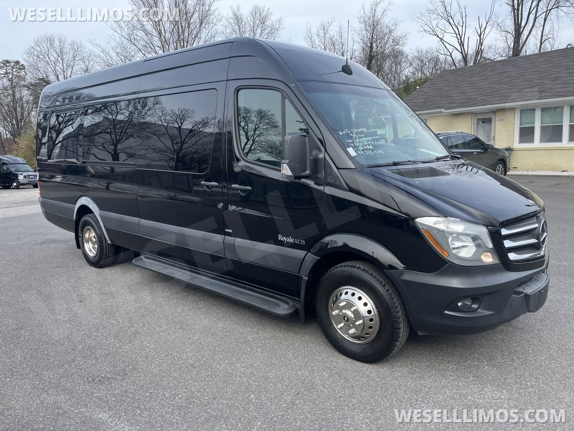 Limo Bus for Sale in Pasadena, MD - Photo 2
