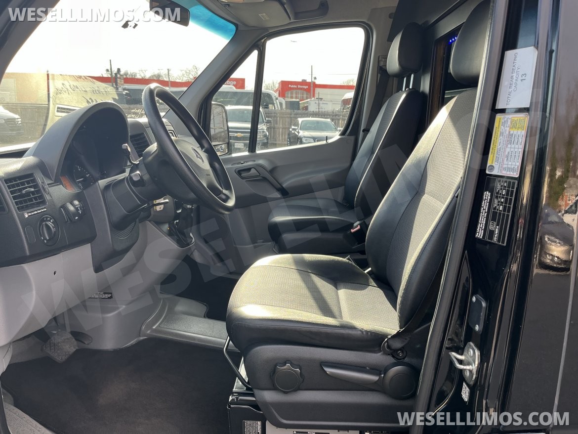 Limo Bus for Sale in Pasadena, MD - Photo 9