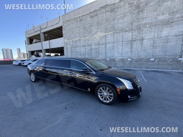 2015 Cadillac XTS Custom Sedan Stretch Limo 6 Passenger Limousine for Sale in Las Vegas, NV - Main Photo