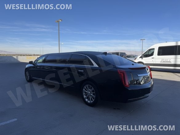 2015 Cadillac XTS Custom Sedan Stretch Limo 6 Passenger Limousine for Sale in Las Vegas, NV - Photo 2