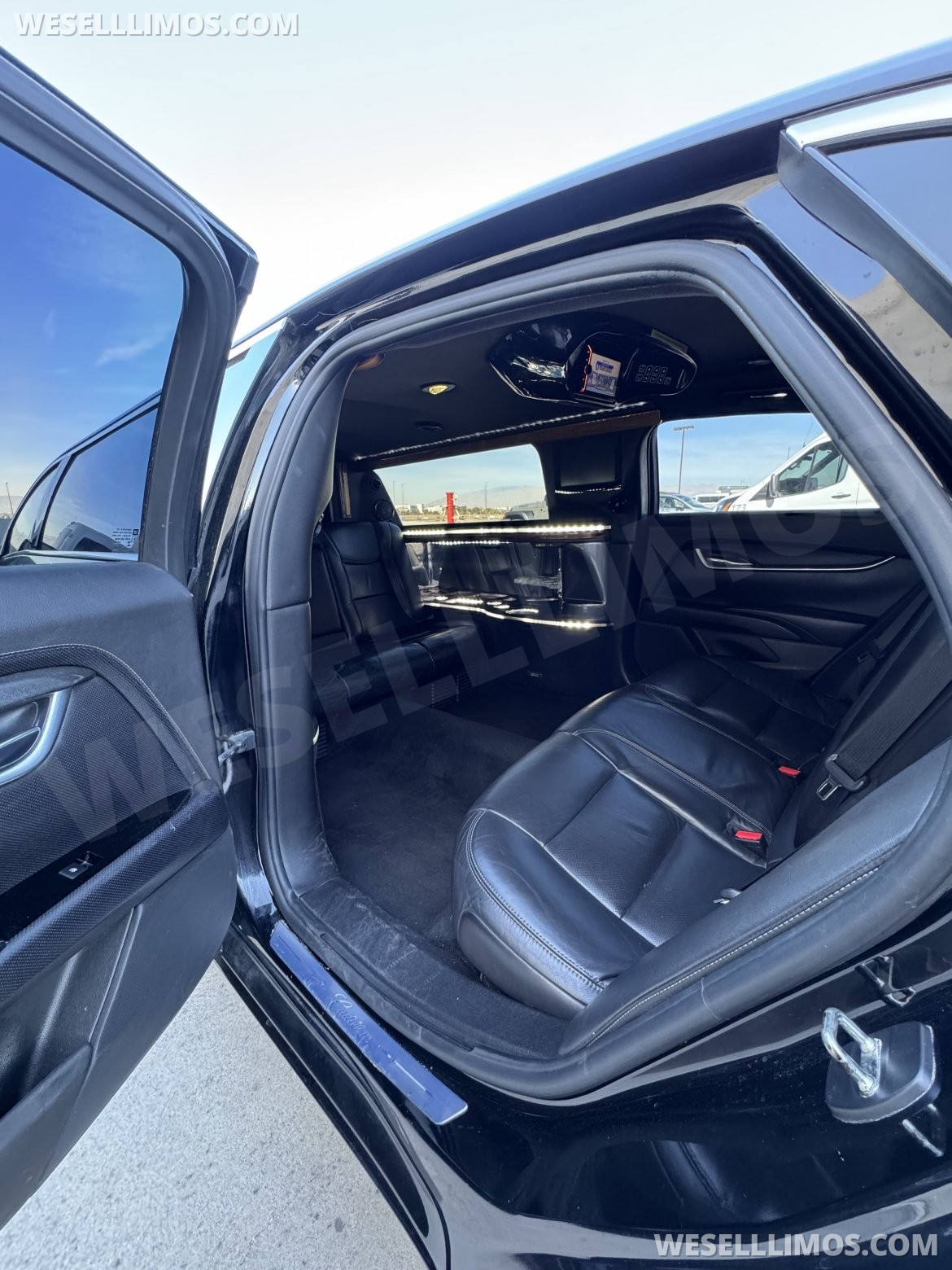 Limousine for Sale in Las Vegas, NV - Photo 18