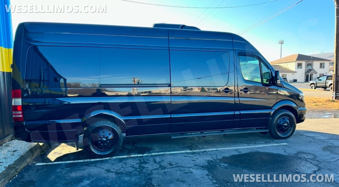 Sprinter for Sale in Jessup, PA - Main Photo