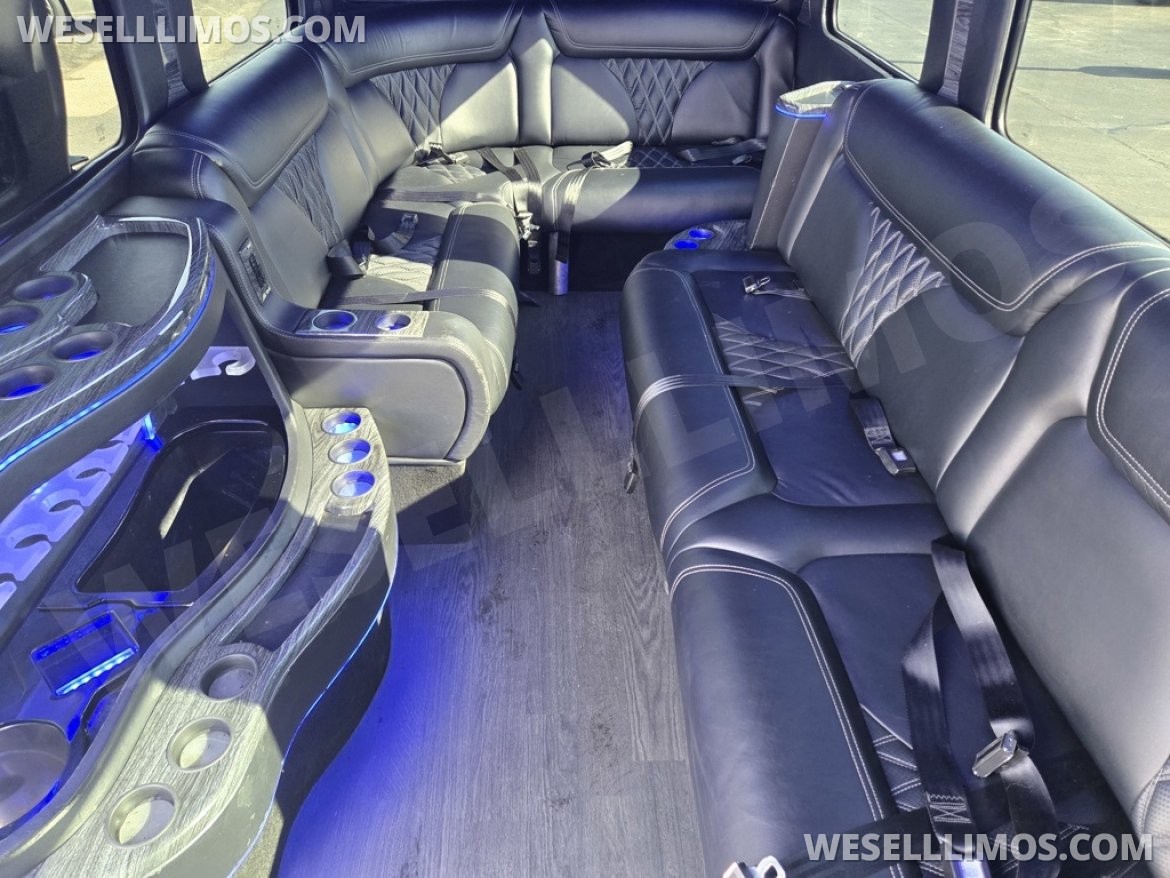 Limousine for Sale in Troy, OH - Photo 2