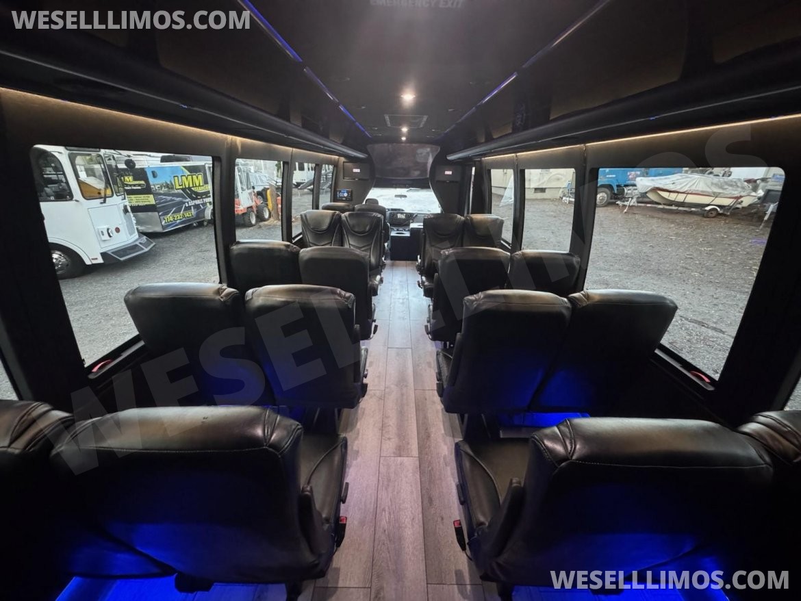 Executive Shuttle for Sale in Westport, MA - Photo 5