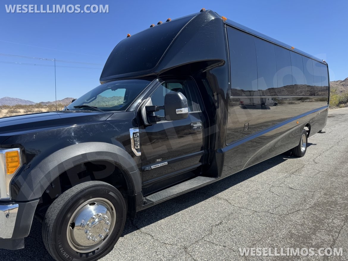 Shuttle Bus for Sale in Laguna Niguel, CA - Photo 16