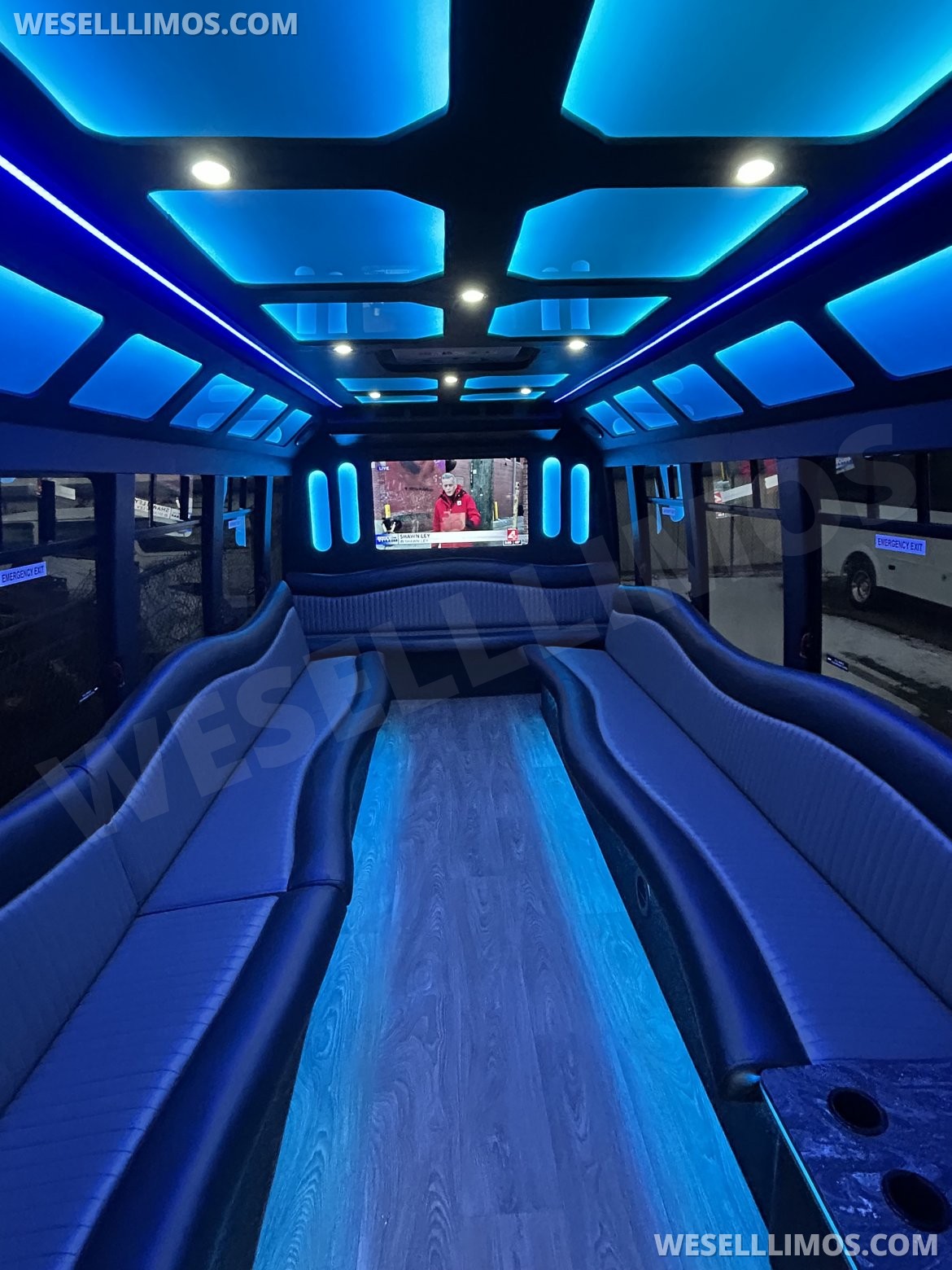 Limo Bus for Sale in fraser, MI - Main Photo