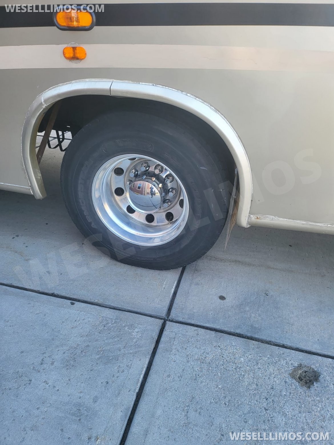 Shuttle Bus for Sale in Fairview, NJ - Photo 13