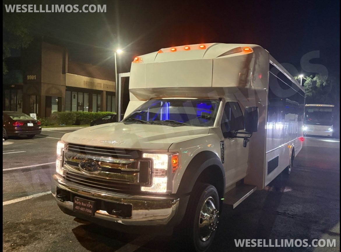 Limo Bus for Sale in Orlando, FL - Photo 7