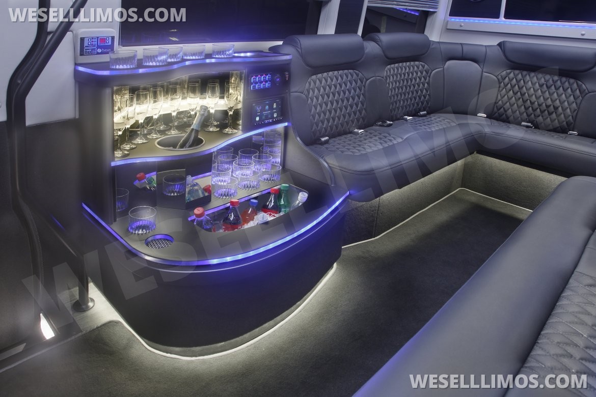 Sprinter for Sale in Haverhill, MA - Photo 4