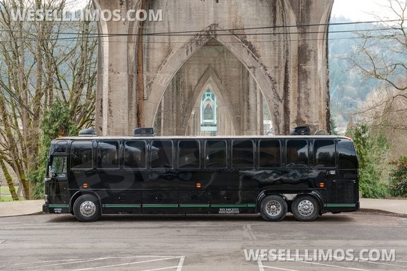 1988 Prevost Coach Limo Bus for Sale in tualatin, OR - Photo 2