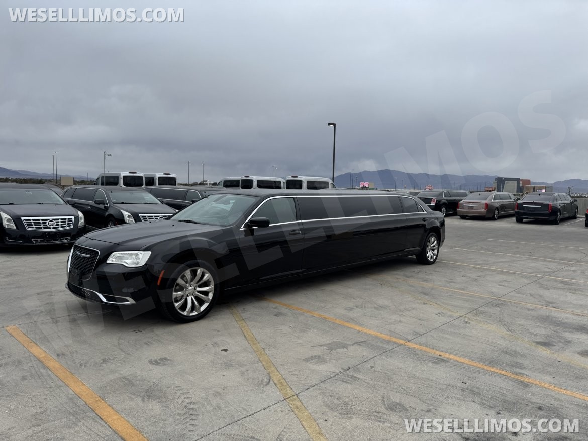Limousine for Sale in Las Vegas, NV - Photo 3