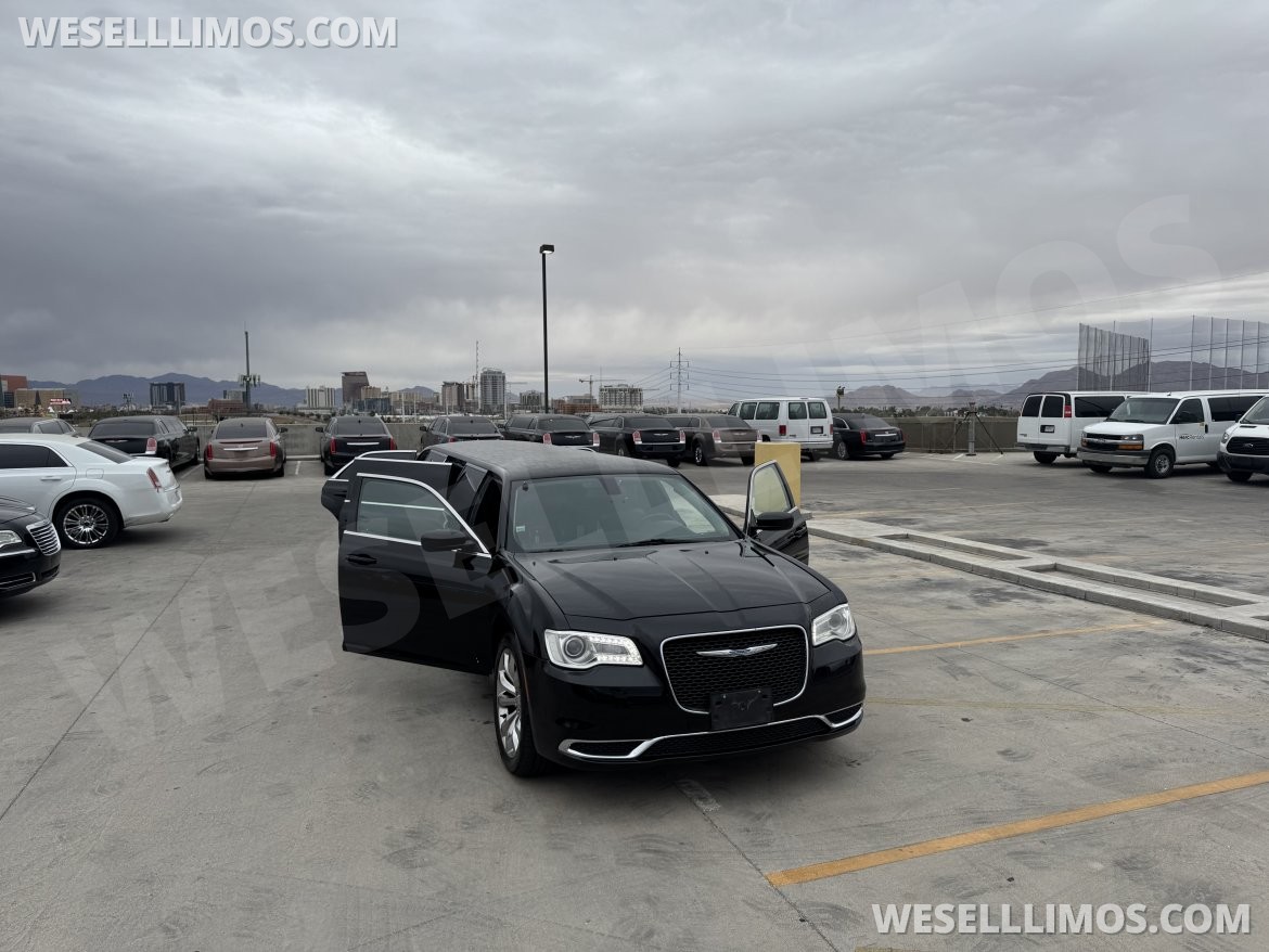 Limousine for Sale in Las Vegas, NV - Photo 18