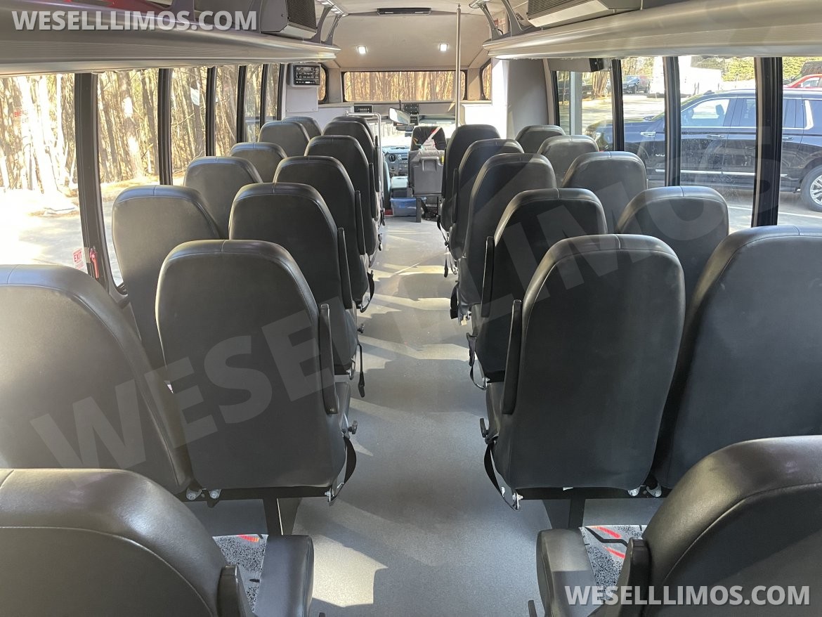 Executive Shuttle for Sale in Atlanta, GA - Photo 5
