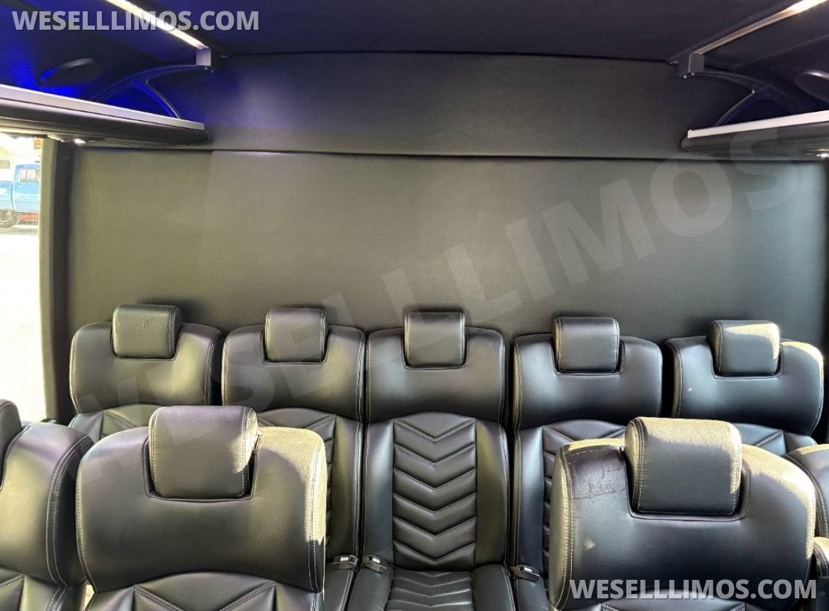 Executive Shuttle for Sale in Orlando, FL - Photo 5