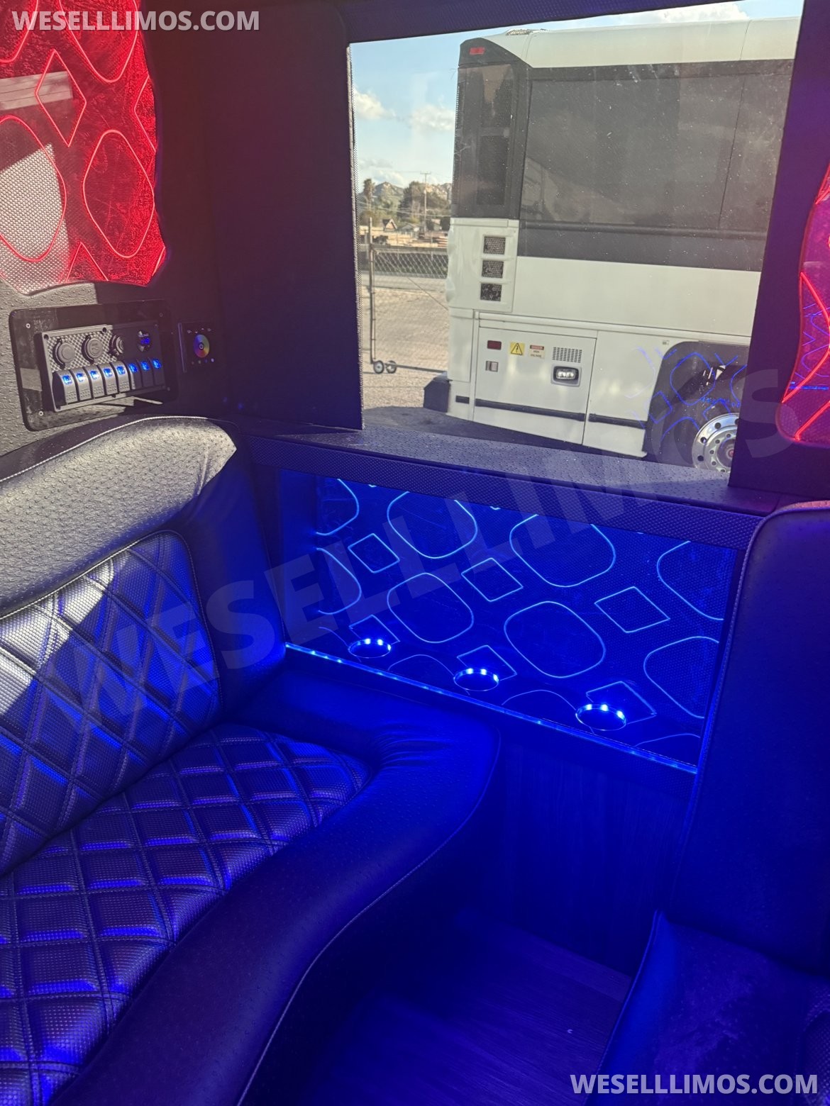 Limo Bus for Sale in Orlando, FL - Photo 5