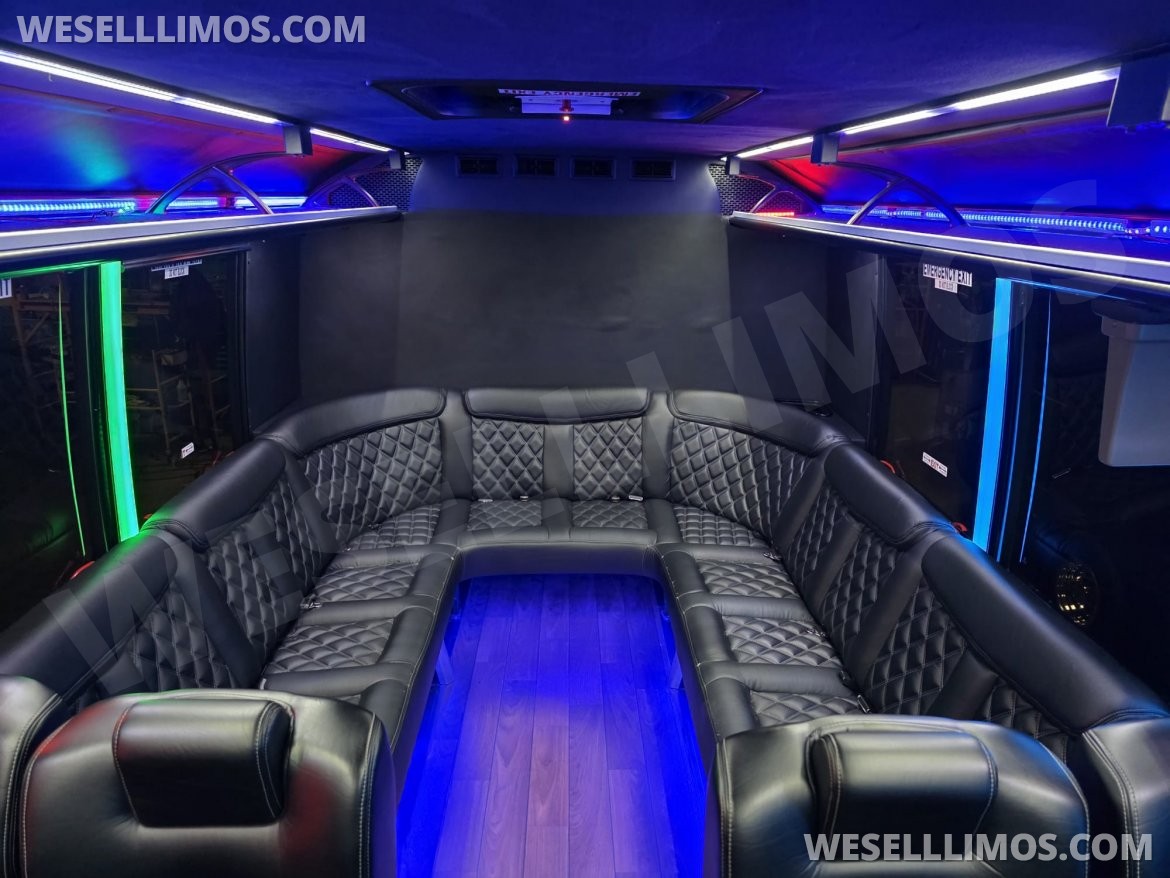 Executive Shuttle for Sale in Erie, PA - Photo 21