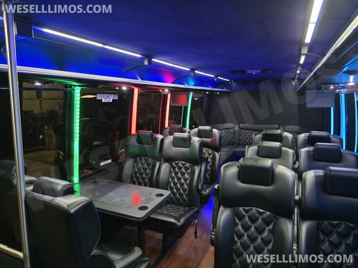 Executive Shuttle for Sale in Erie, PA - Photo 23