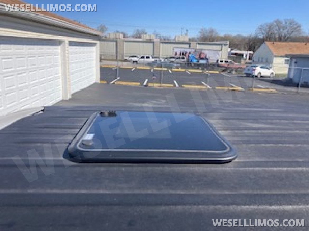 Limousine for Sale in chattanooga, TN - Photo 14