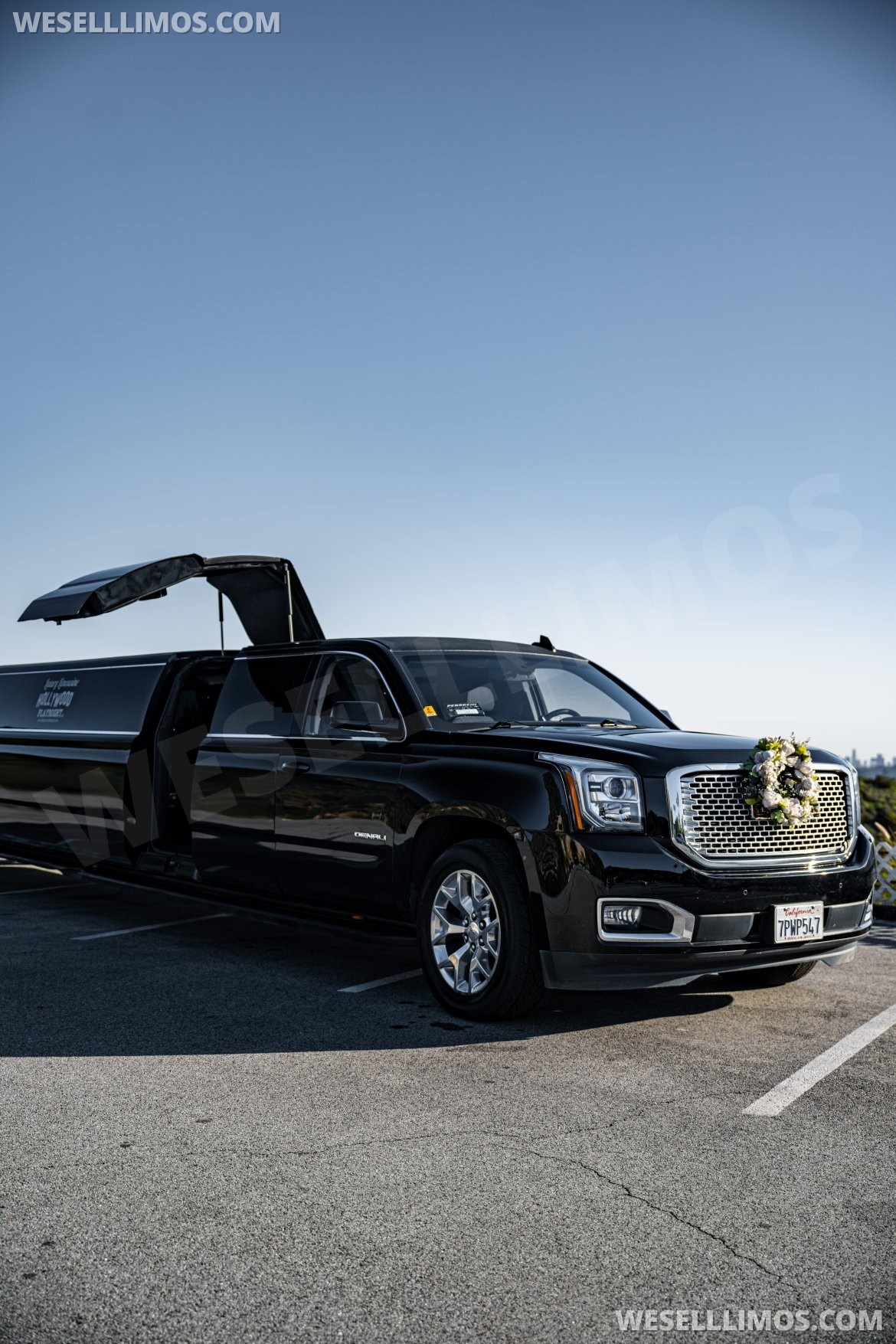 Limousine for Sale in glendale, CA - Main Photo