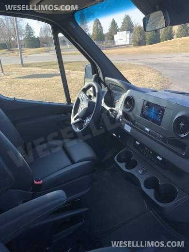 2025 TWR Specialty Vehicles Mercedes-Benz 3500 XD Limo Sprinter - Sprinter for Sale in Elkhart, IN - Photo 20