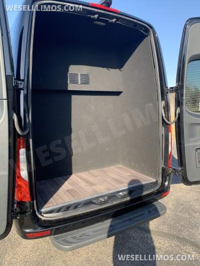 2025 TWR Specialty Vehicles Mercedes-Benz 3500 XD Limo Sprinter - Sprinter for Sale in Elkhart, IN - Photo 9