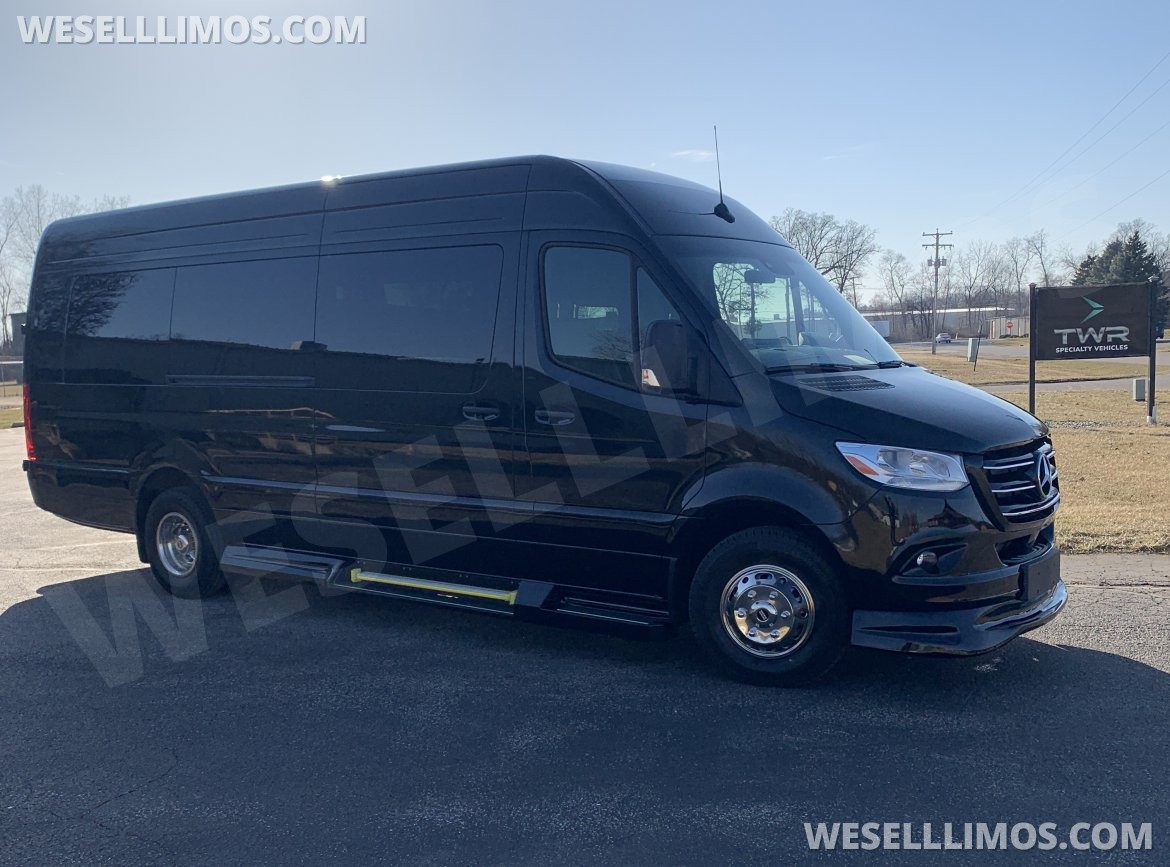 Sprinter for Sale in Elkhart, IN - Photo 4