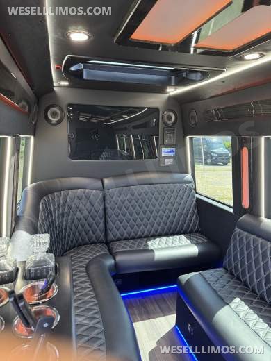 2025 TWR Specialty Vehicles Mercedes-Benz 3500 XD Limo Sprinter - Sprinter for Sale in Elkhart, IN - Photo 15
