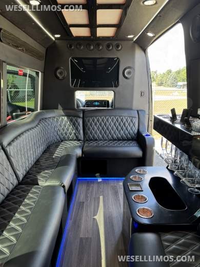 2025 TWR Specialty Vehicles Mercedes-Benz 3500 XD Limo Sprinter - Sprinter for Sale in Elkhart, IN - Photo 17