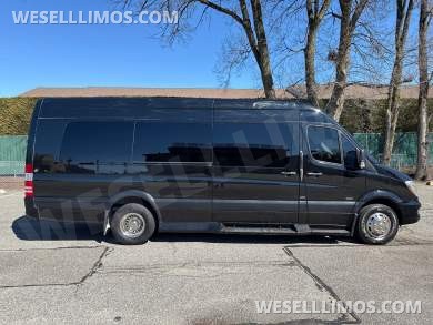2016 Midwest Automotive J-club Sprinter - Sprinter for Sale in Baldwin, NY - Photo 10