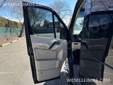 2016 Midwest Automotive J-club Sprinter - Sprinter for Sale in Baldwin, NY - Photo 14